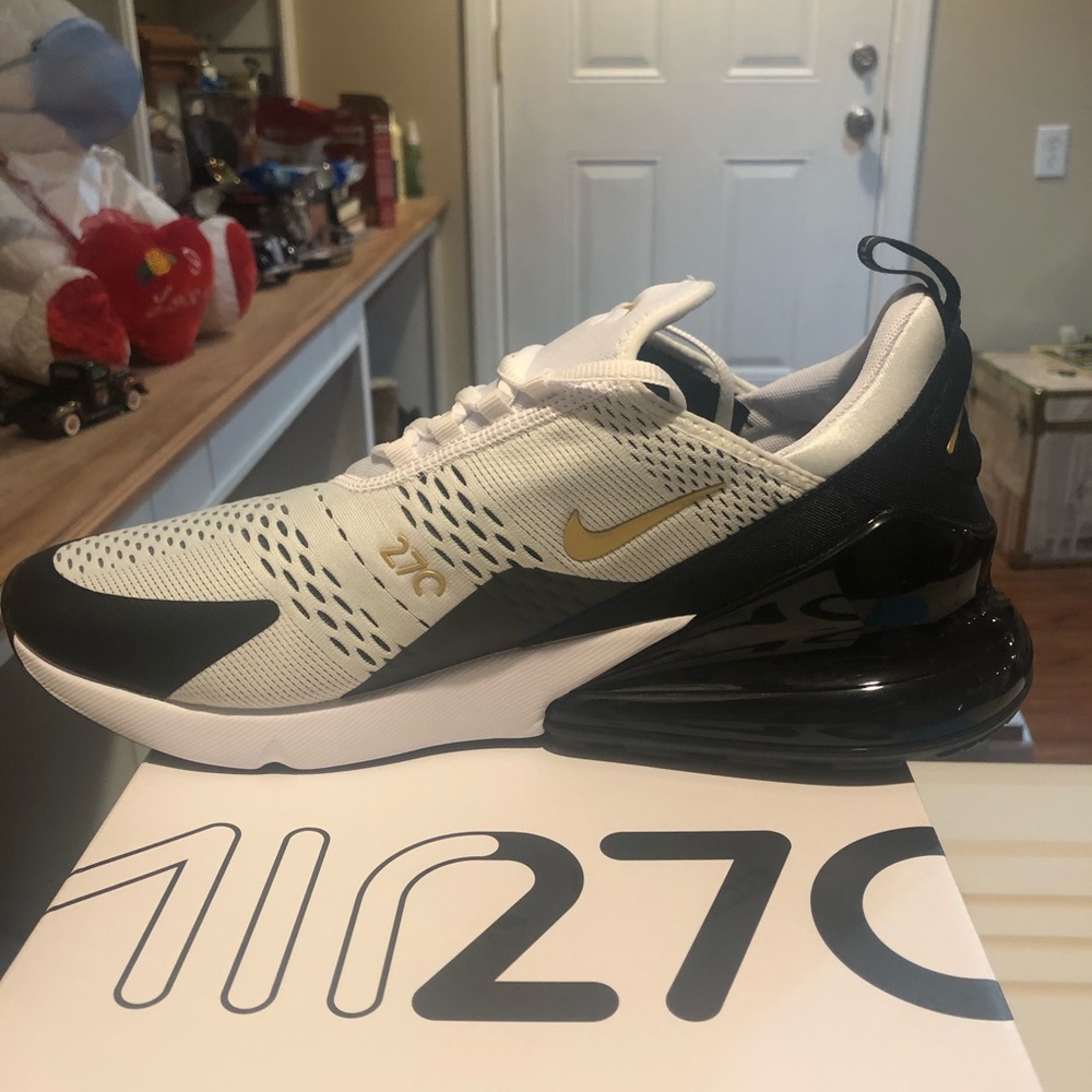 Nike air max 270 black and gold